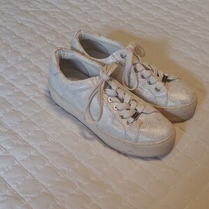 J Slides White Textured Lace-Up Sneakers